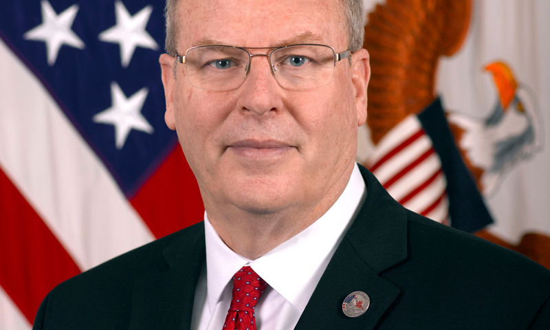 Senate Confirms NPS Alumnus Robert Work as Deputy Defense Secretary